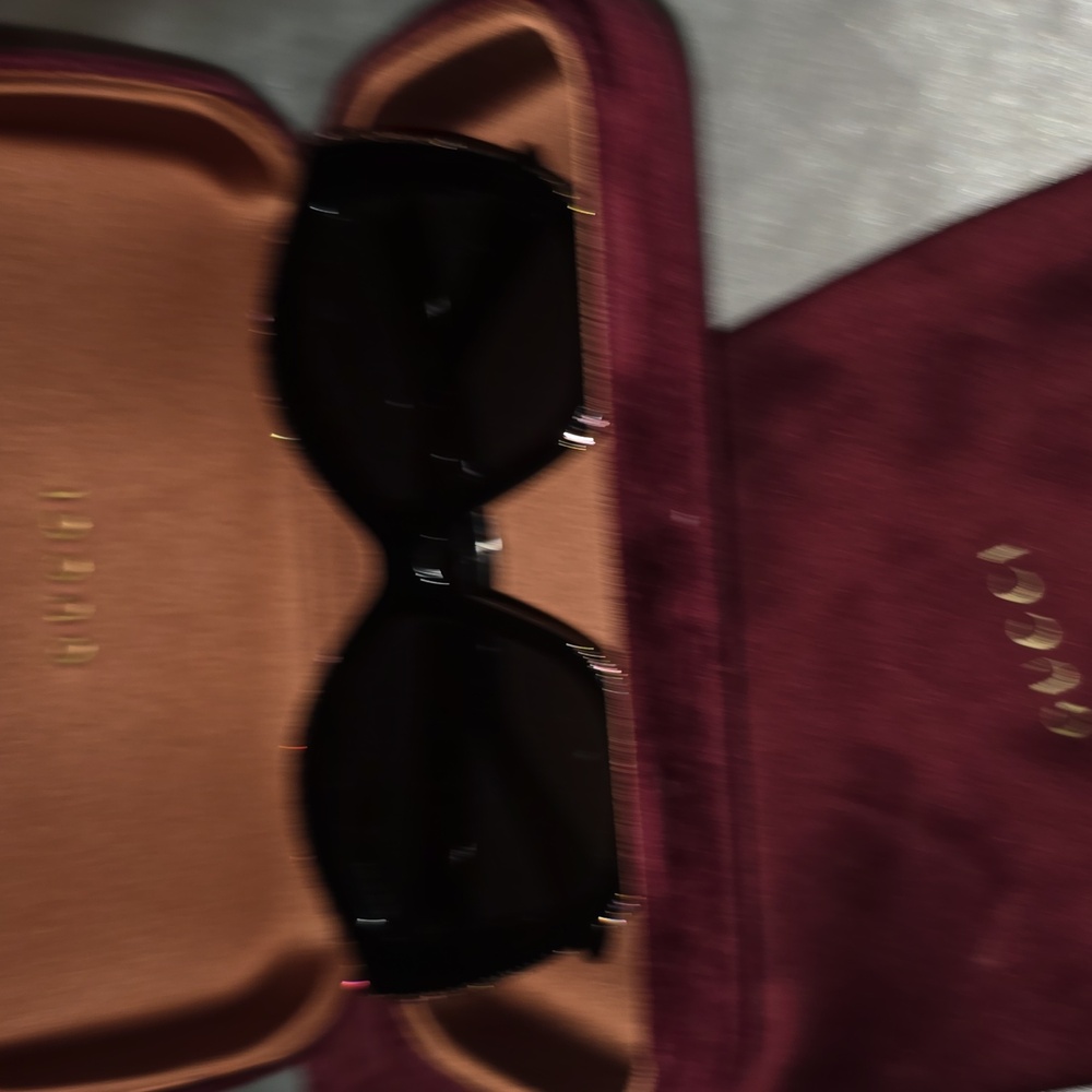 AUTHENTIC Gucci Crystal Cat Eye GG0118S - Picture 5 of 5
